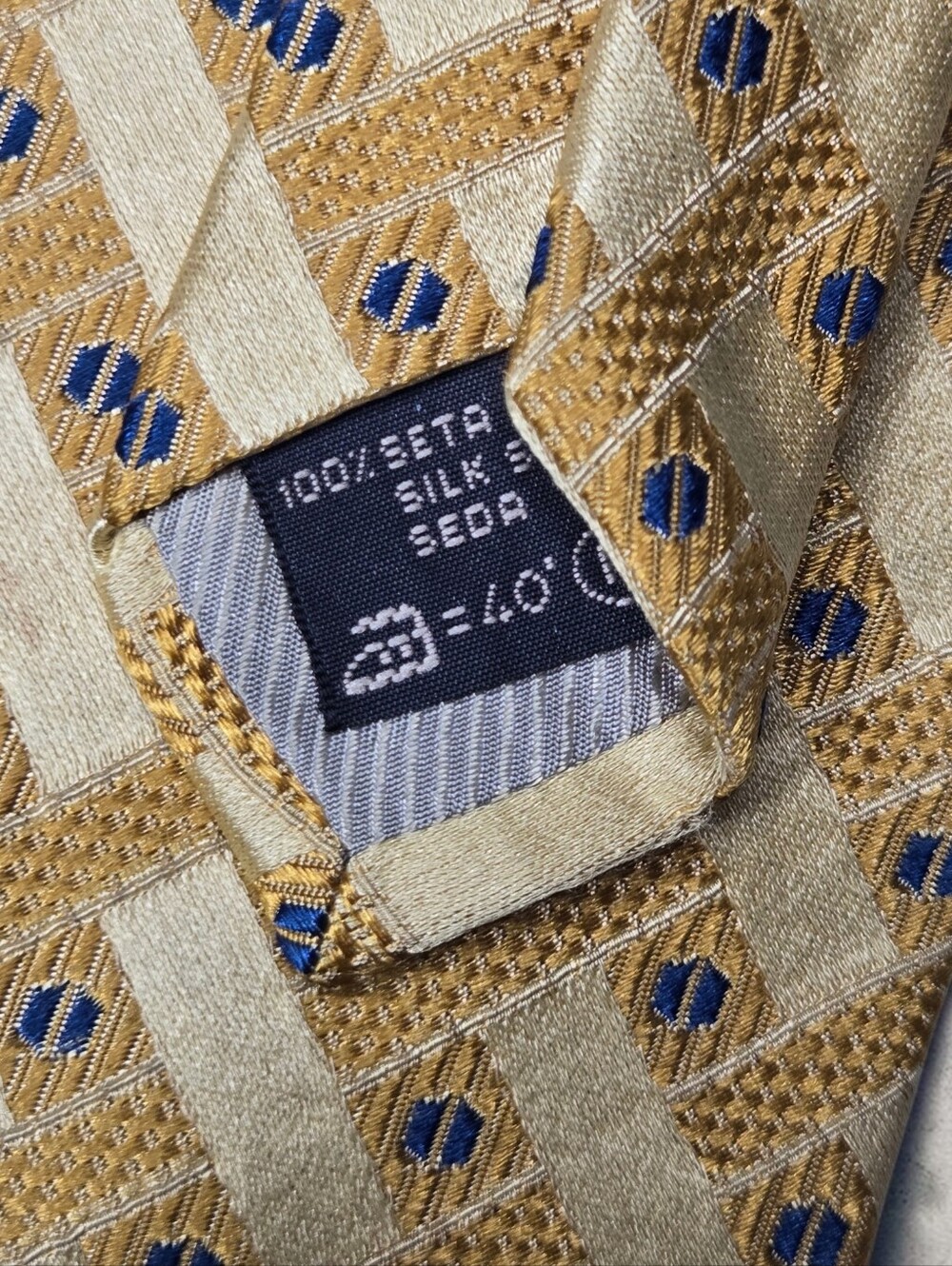 Ermenegildo Zegna Antique Gold Sheen Navy Geometric Print Silk Tie Made In Italy - Picture 10 of 11
